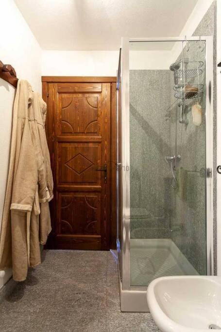Courmayeur~Navetta Gratuita Per Il Centro+Impianti Екстер'єр фото