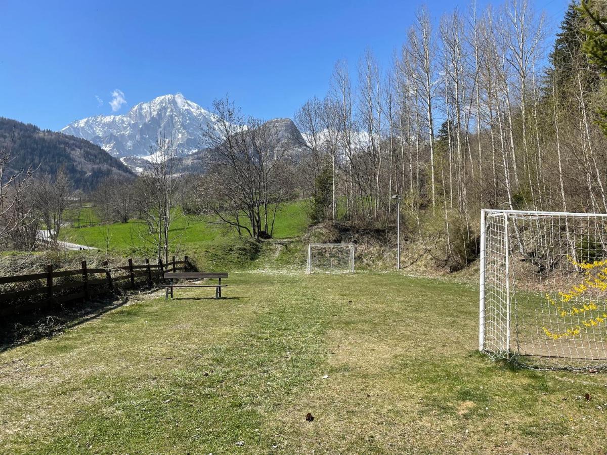 Courmayeur~Navetta Gratuita Per Il Centro+Impianti Екстер'єр фото